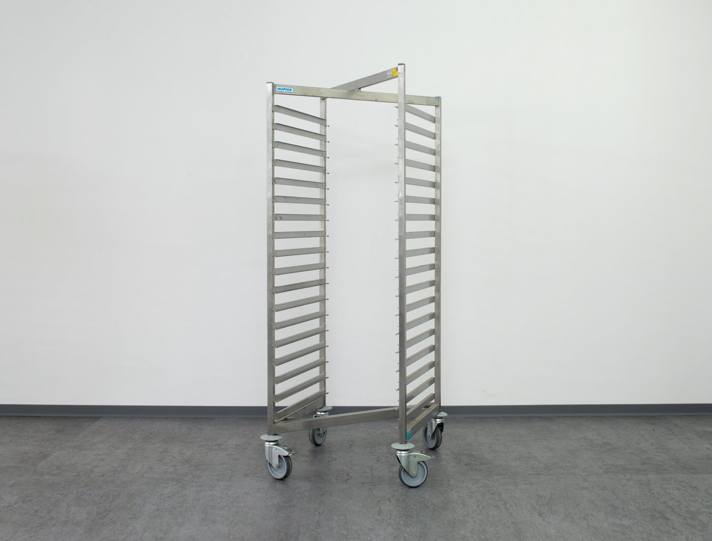 Regalwagen 18 x 2/1 quer